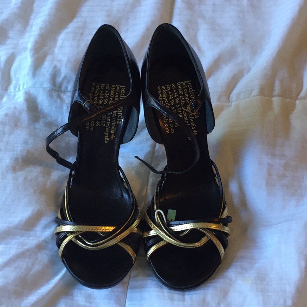 New Pedro Garcia size 36 sandals (runs small)
